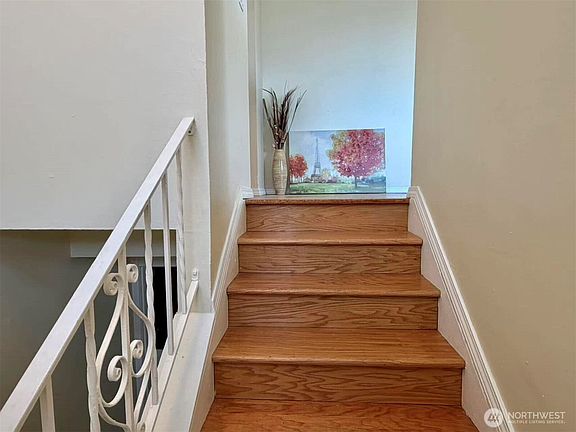 3rd image of 2508 SE 16th St