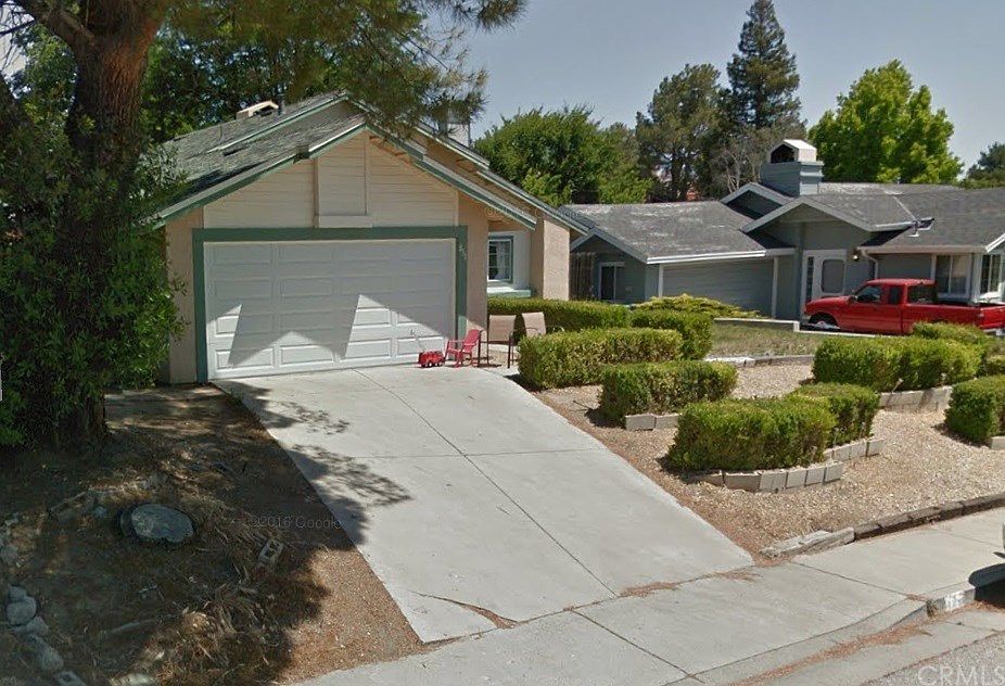 1st image of 831 Crazy Horse Dr