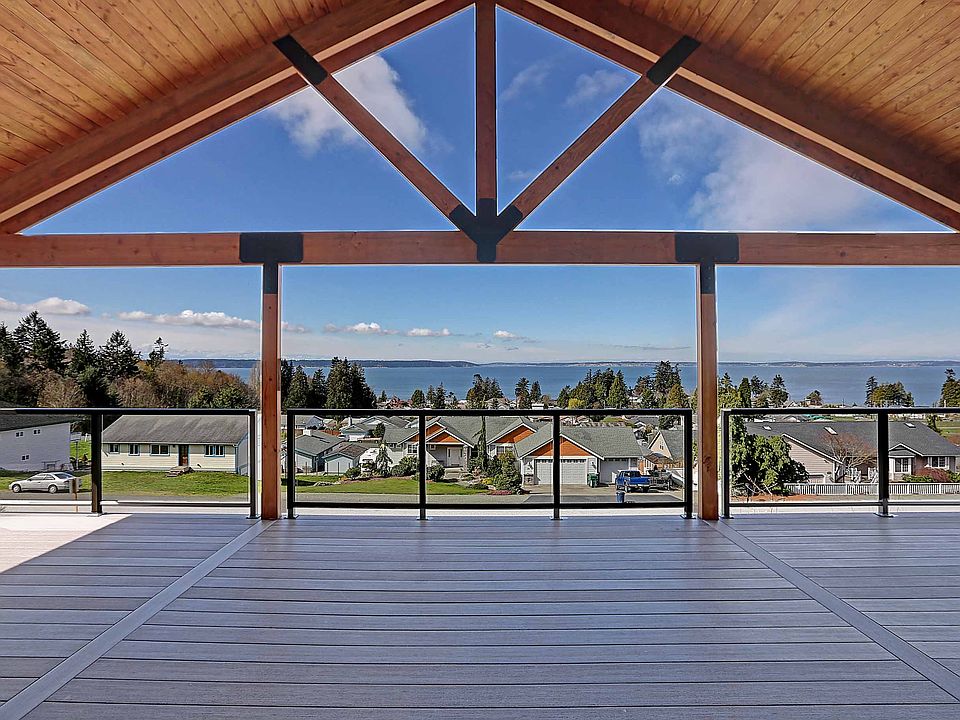 Covered Deck Area