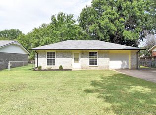 14360 S 300th East Ave, Coweta, OK 74429