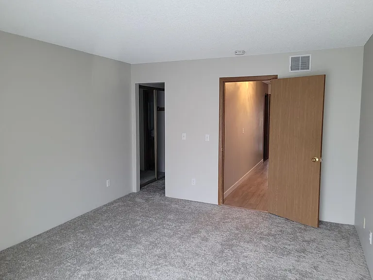 326 Wright St #306 — Photo 6