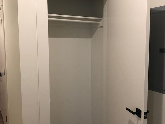 4th image of 1324 E Passyunk Ave #2D