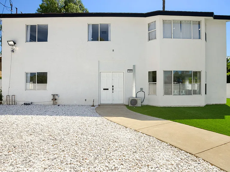 7904 Tampa Ave — Photo 21