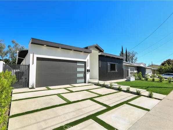 8944 Chimineas Ave, Northridge, CA 91325