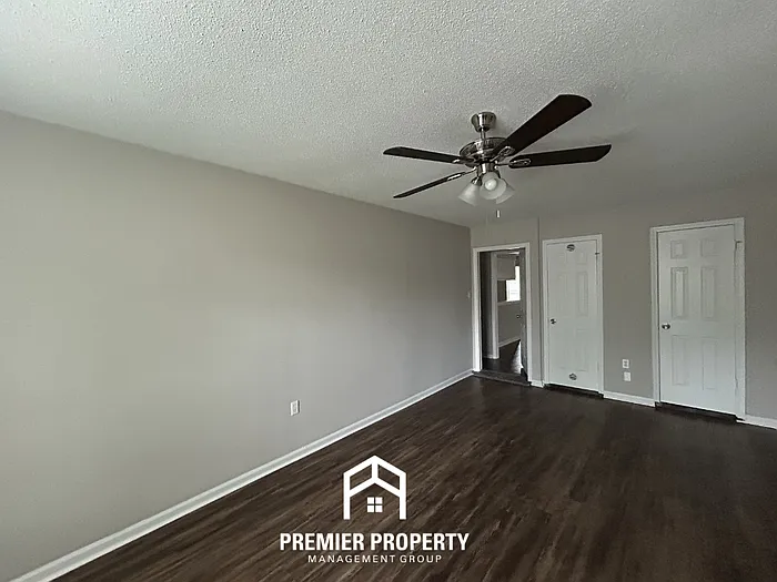 3780 Southbrook Dr — Photo 9
