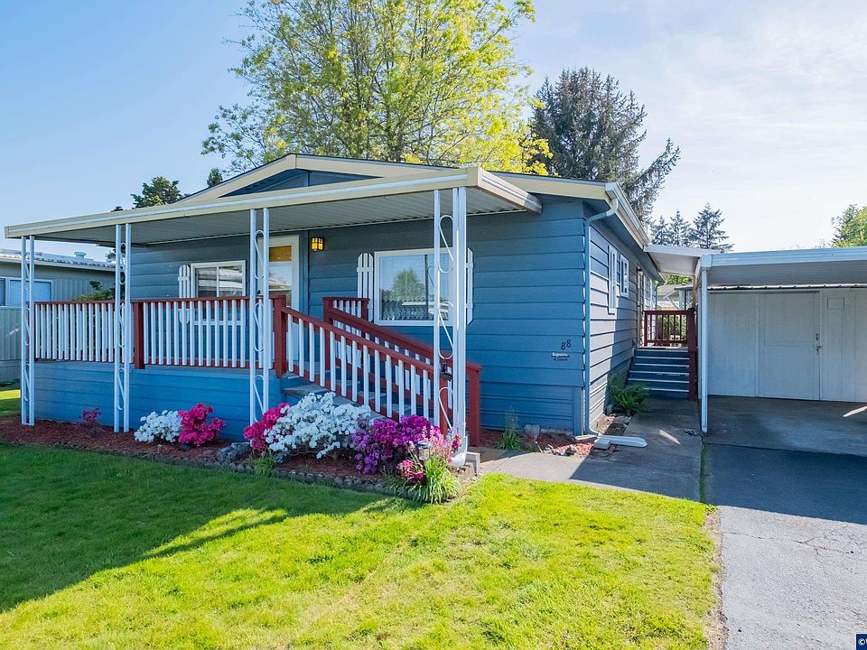 1st image of 277 NE Conifer Blvd Unit 88