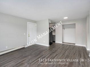 1619 Fraternity Village Dr #5A, Kalamazoo, MI 49006