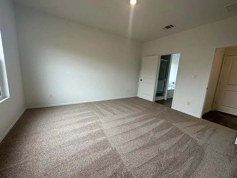 312 Sonterra Dr — Photo 26