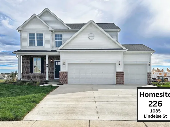 1085 Lindelse Cir, Oregon, WI 53575