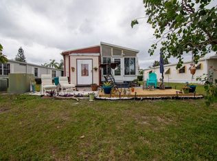 271 W Caribbean Port St, Pt Saint Lucie, FL 34953