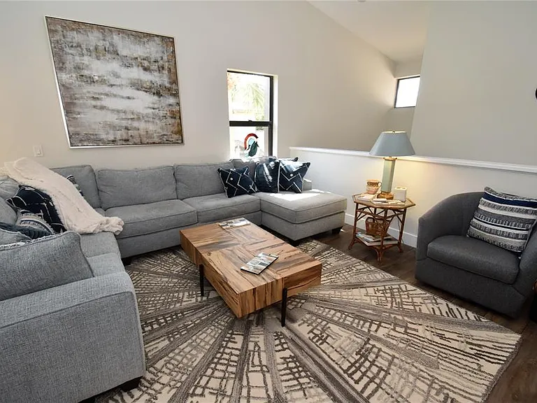 1631 Starling Dr #204 — Photo 11