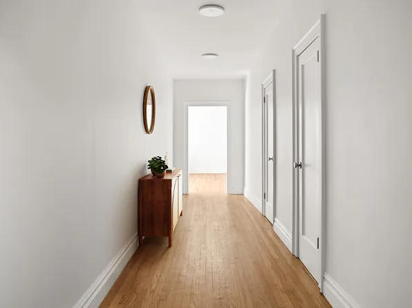 83-10 35th Avenue image 8 of 12