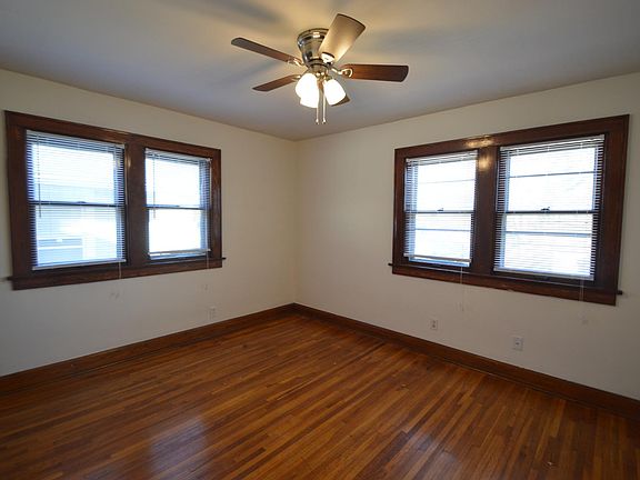 5th image of 3000 Indianola Ave