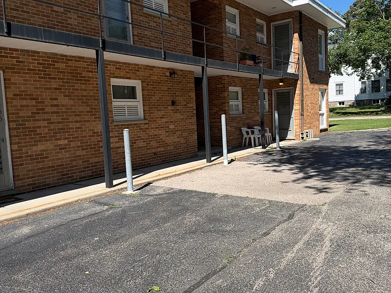 59 W Crystal Lake Ave — Photo 29