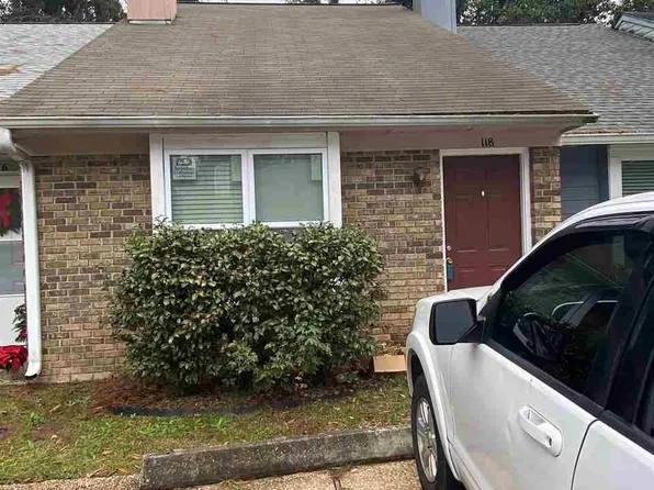 118 Whetherbine Way S, Tallahassee, FL 32301