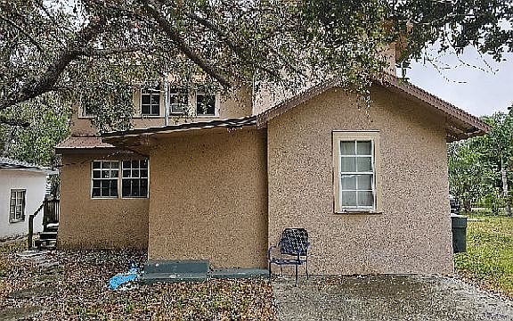 3rd image of 2258 Clifford St #2262
