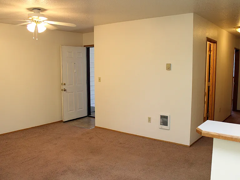 4604-4650 NE Hancock St — Photo 12