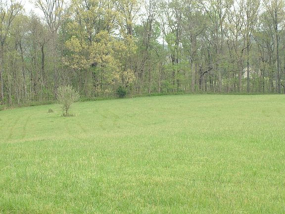 5th image of 2765 Clem Hill Ln