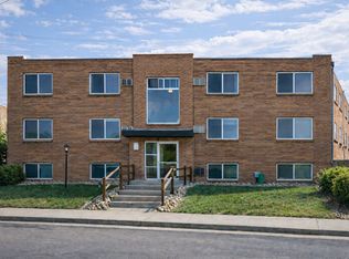 Updated Littleton Apartment with Amenities! Sapphire Place, Littleton, CO 80120