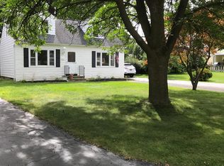 23 Traymore Rd, Irondequoit, NY 14609