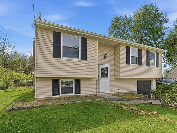 3rd image of 10380 Hawkhurst Dr