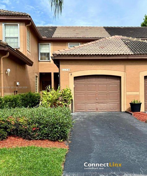 1st image of 1498 Barcelona Way