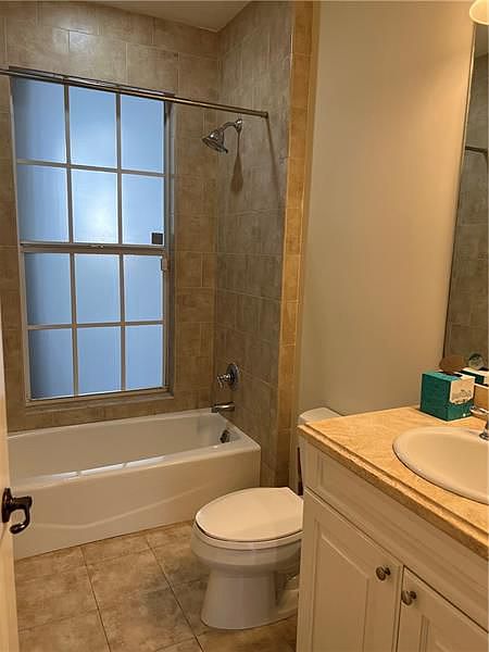 1st image of 2723 NE 9th Ave #2723