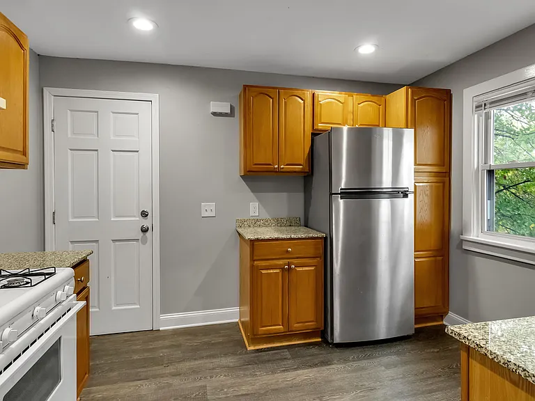 272 Windermere Blvd #2 — Photo 7