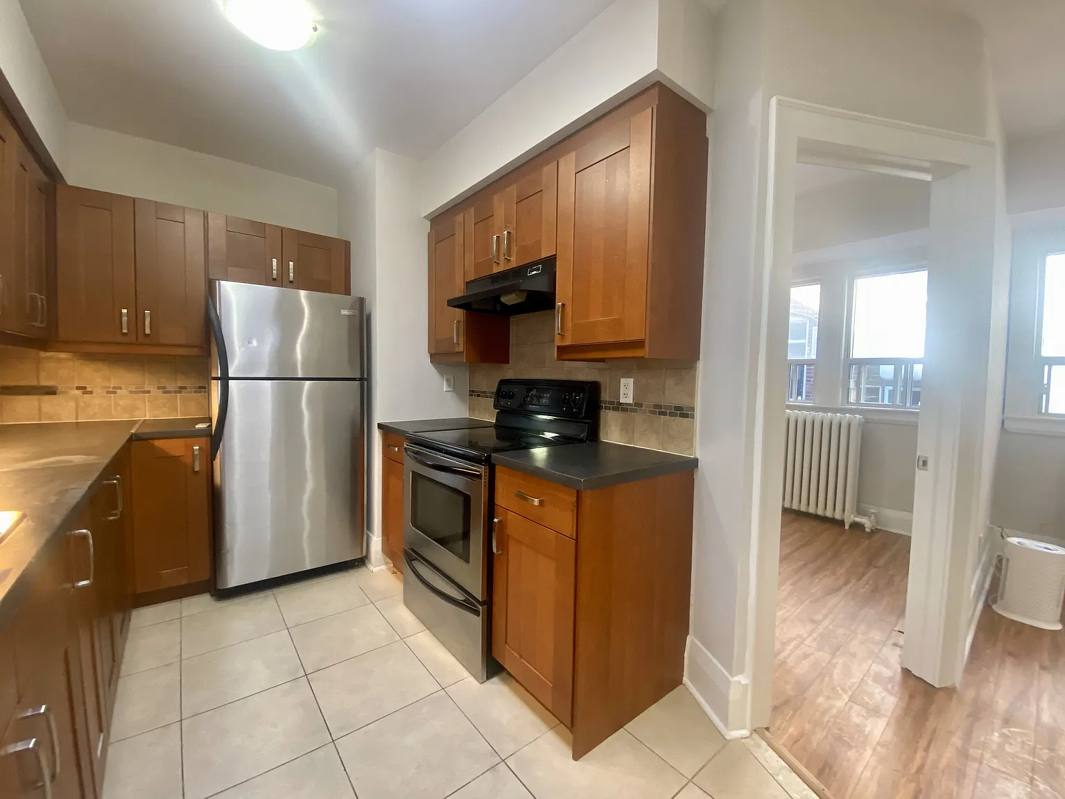 341 St Clair Ave W - Suite E — Photo 3