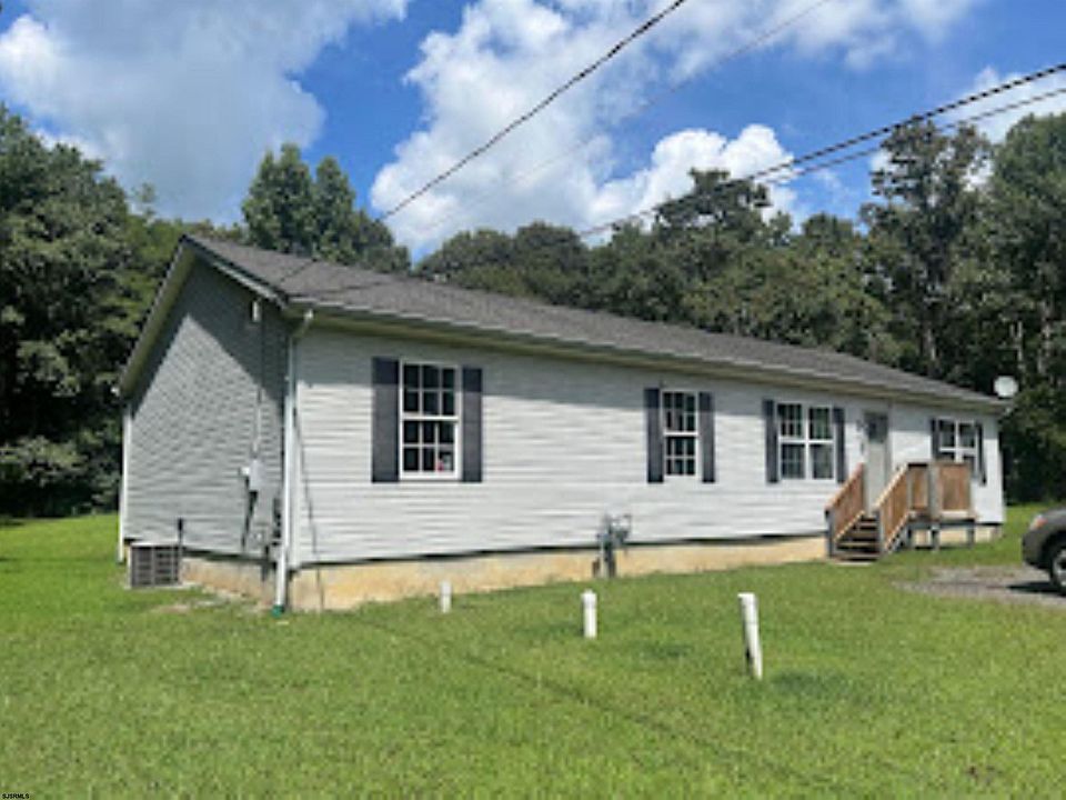 1st image of 250 Shoemaker Ln