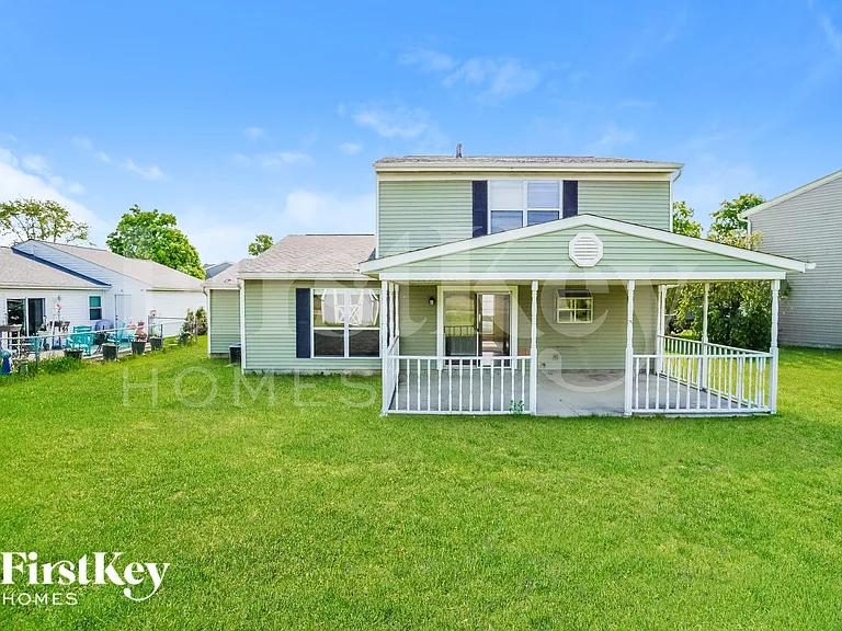 6266 Glencairn Cir — Photo 14