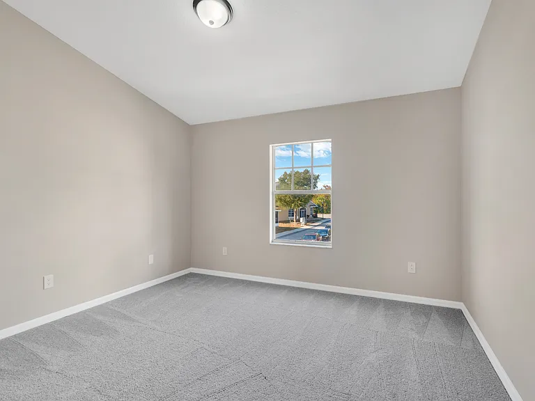 Olivedale Dr — Photo 9