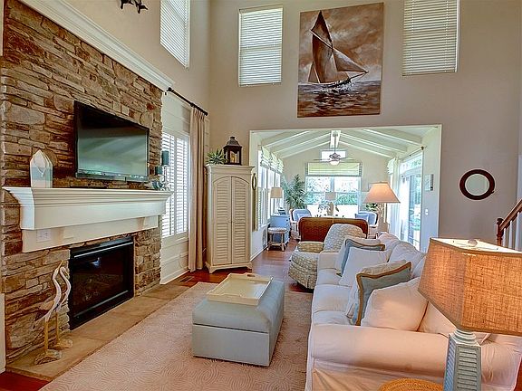 4th image of 4727 Tradewinds Dr #16-1