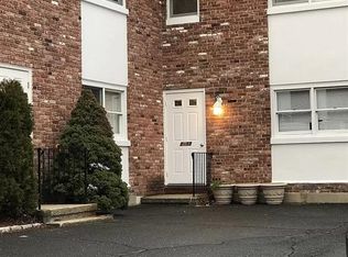 27 Belltown Rd #12, Stamford, CT 06905