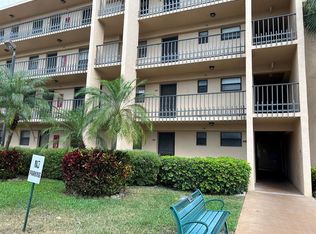 4760 Lucerne Lakes Blvd #104, Lake Worth, FL 33467