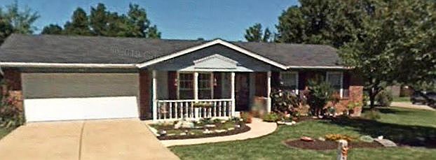 2nd image of 22 Lemon Tree Dr