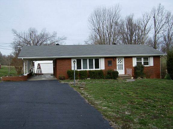 2nd image of 200 Valley Dr