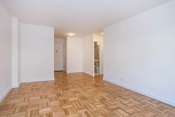 Rented by GoodRock Realty | media 30