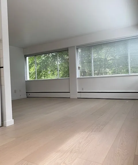 1906 Nelson St #403 — Photo 9
