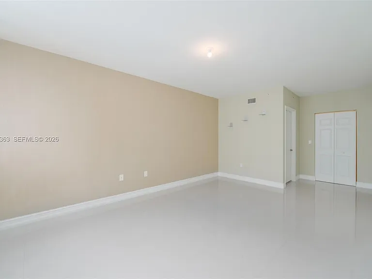 1755 E Hallandale Beach Blvd #1408E — Photo 14