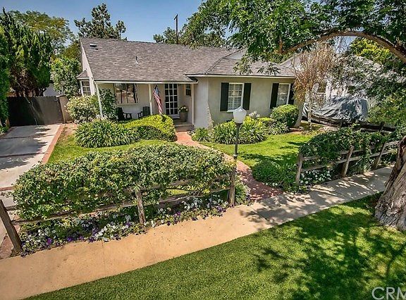 2nd image of 8137 Paso Robles Ave