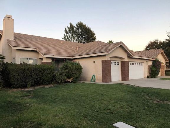 3rd image of 24130 Troyes Ln