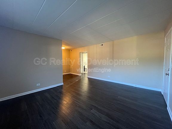 2nd image of 346 Wilson Ave APT C