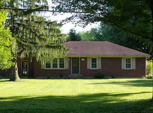 106 Maple Ave, Pewee Valley, KY 40056