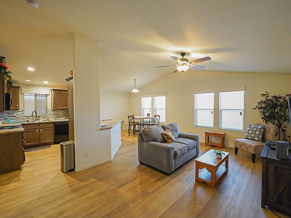 5th image of 1950 E 24th St #188