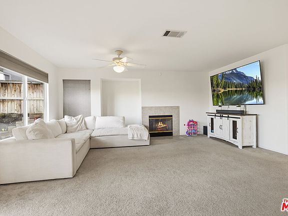 5th image of 32610 Ridge Top Ln