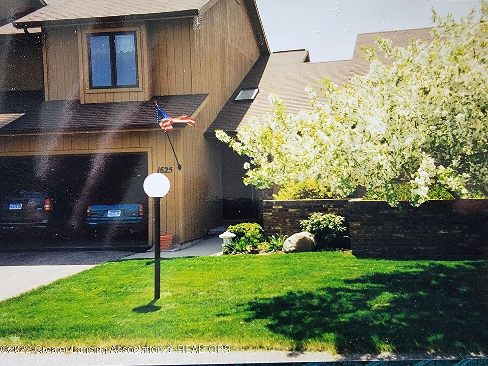 1st image of 1625 Willow Creek Dr