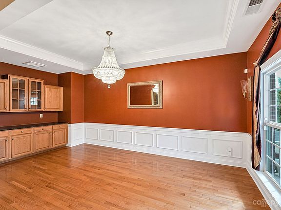3rd image of 7333 Chaddsley Dr #3