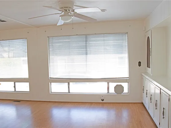 8811 Canoga Ave Space 306, Canoga Park, CA 91304