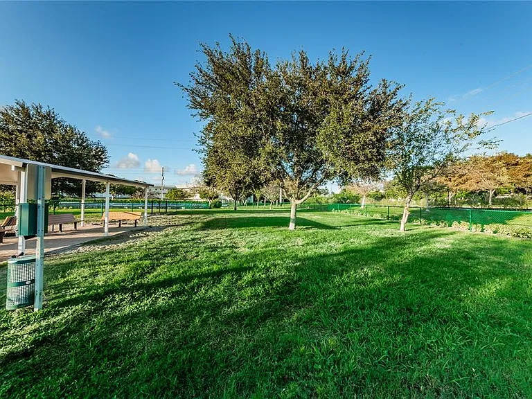 2040 World Parkway Blvd #34 — Photo 51